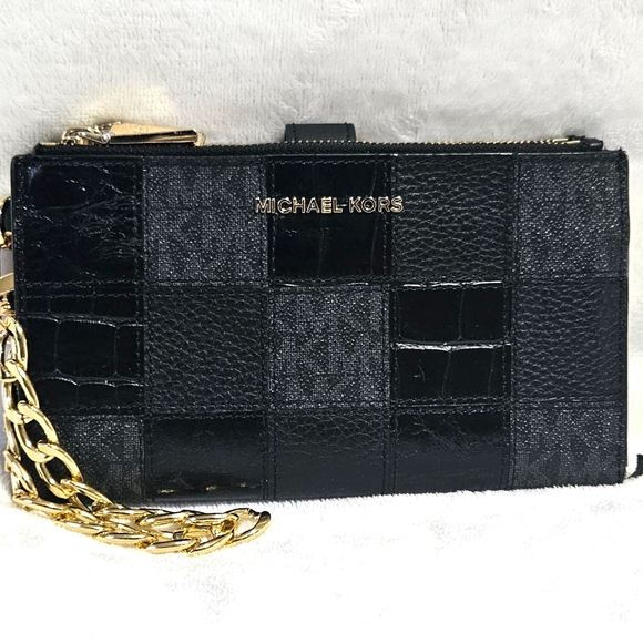 Michael Kors Patchwork Jet Set Wallet/Wristlet - Picture 1 of 12
